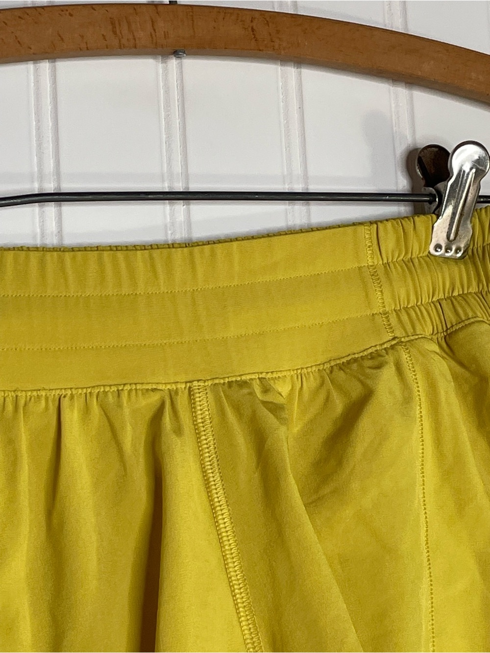 Lululemon Hotty Hot Shorts - Picture 5 of 8